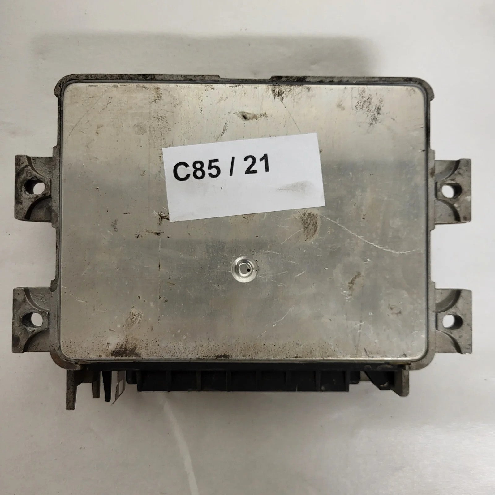 FIAT 500 ECU / IAW 6F.S0 / 7780555 / 61602.054.01 / MAGNETI MARELLI