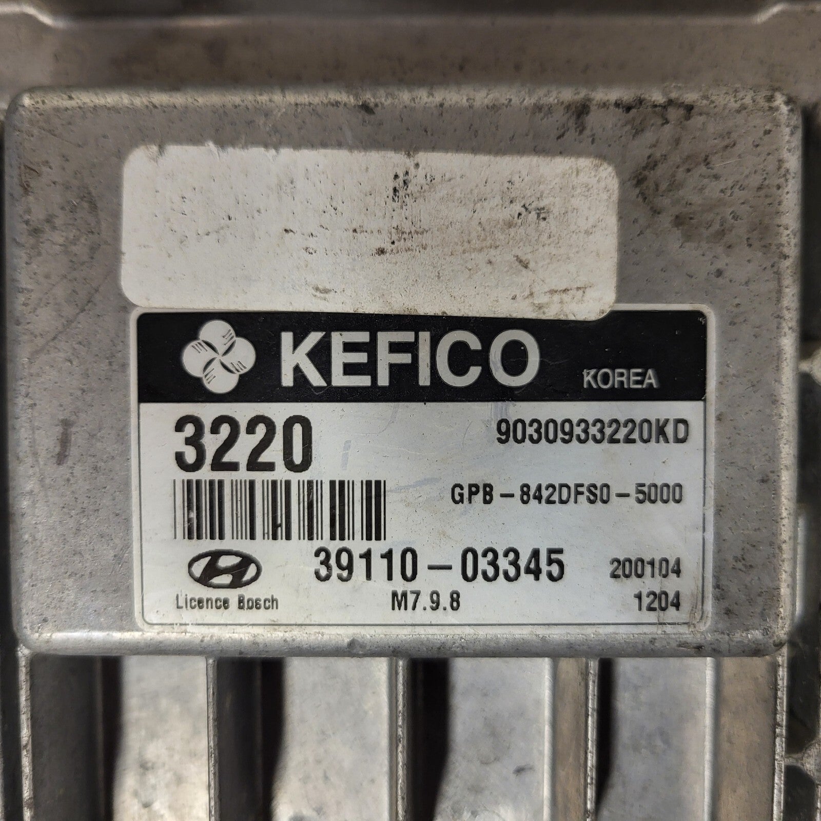 HYUNDAI I20 ECU / 39110-03345 / 9030933220KD / M7.9.8 / KEFICO