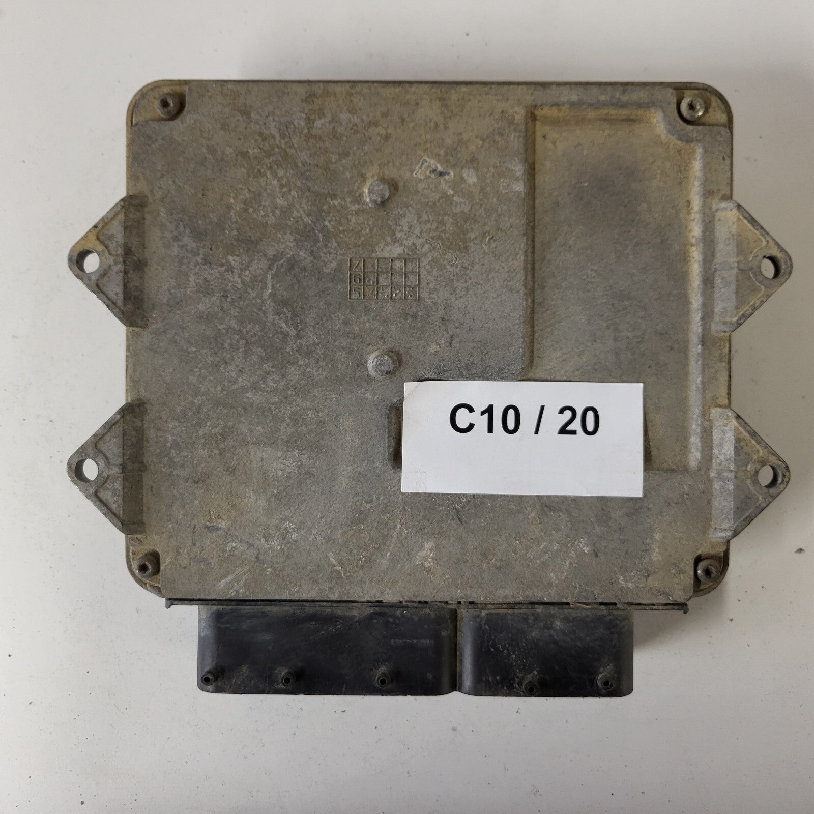 FIAT PUNTO ECU / MJD 6JF.P3 / 55195817 / HW1BM / 71600.053.00 / MAGNETI MARELLI