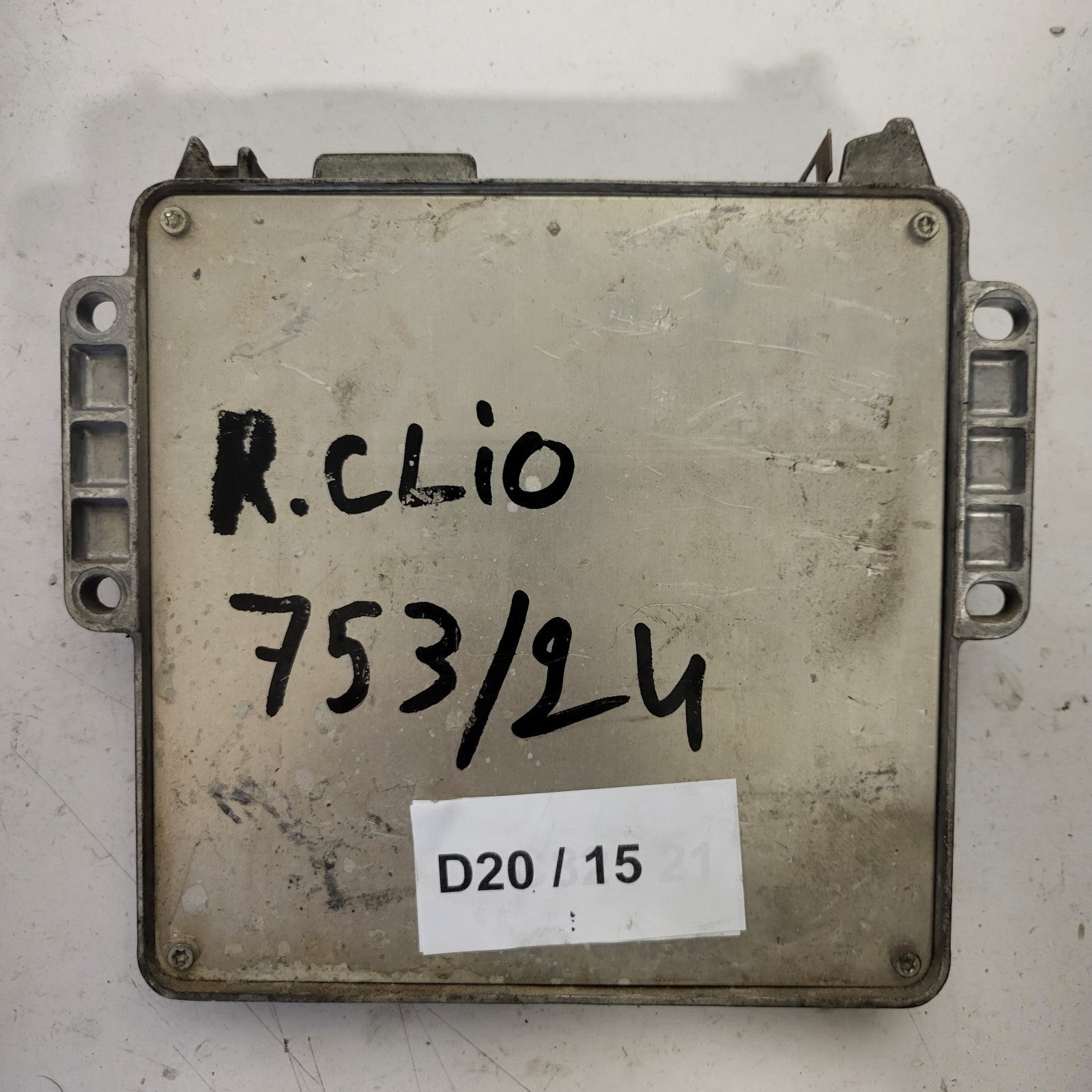 RENAULT ECU / 21549273-0 / 7700108455 / 7700108487 / 7700868295 / SAFIR
