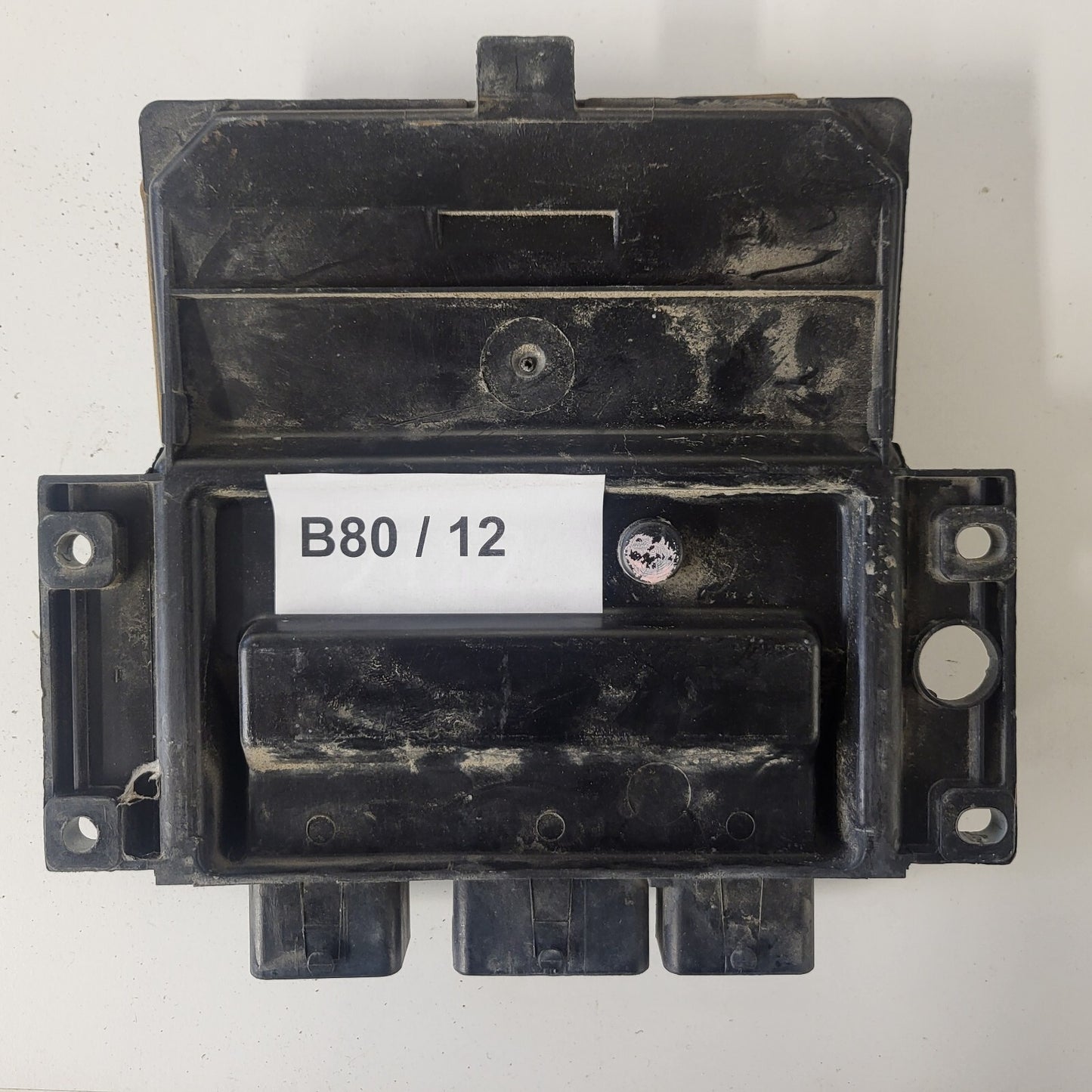 Renault Clio 1.5 DCI ECU / 8200331477 / 8200389169 / R0410C120C / DELPHI