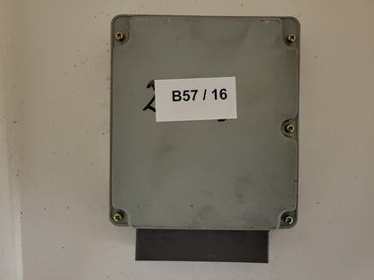 Mazda MPV ECU / RF5G18881C / 275800-5963 / DENSO