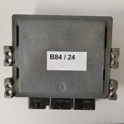 Renault ECU / S122326111A / S122326111 A / 8200766462 /8200592611 / SIEMENS