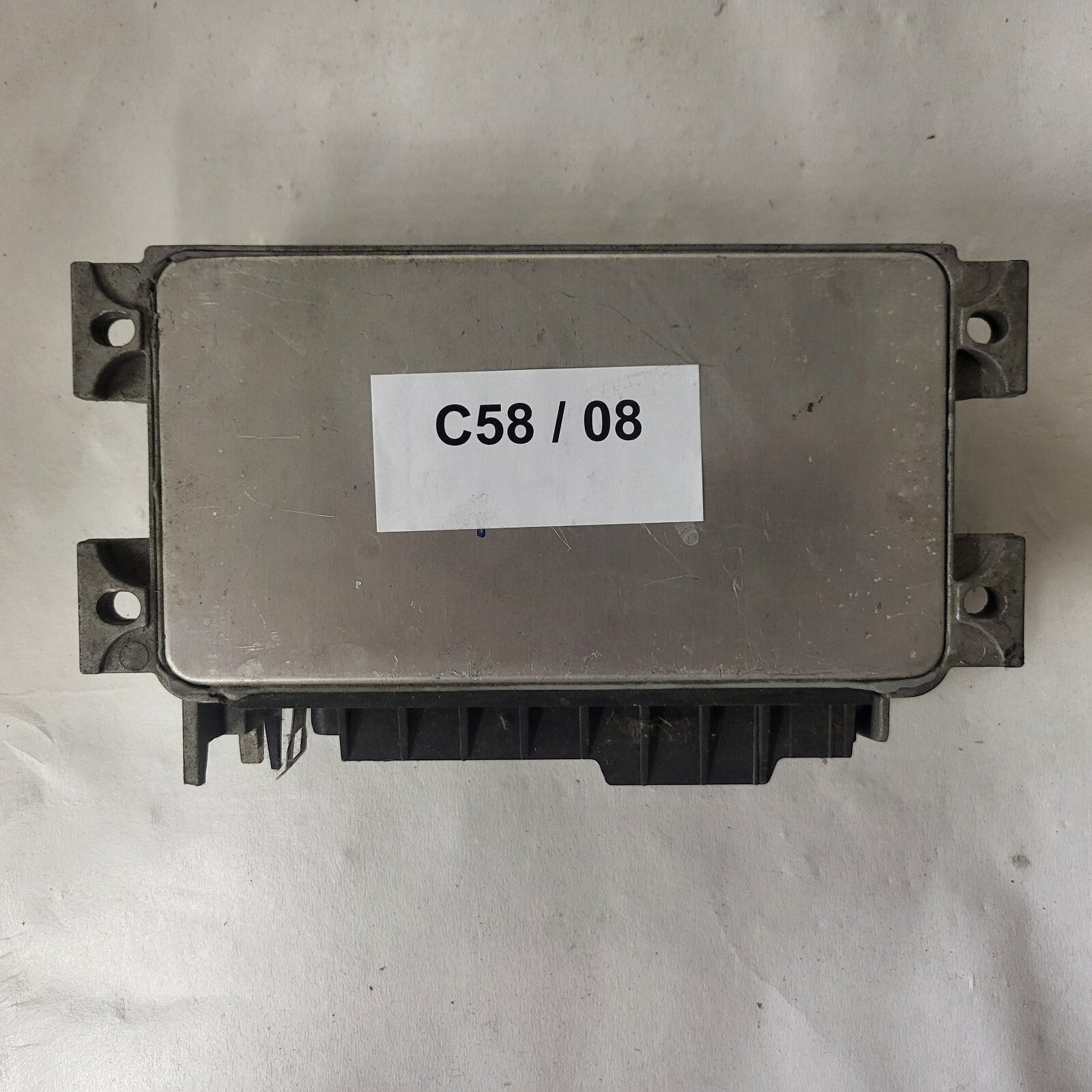 LANCIA Y 1.2 ECU / IAW 16F.ET / 46531221 / 61602.108.01 MAGNETI MARELLI