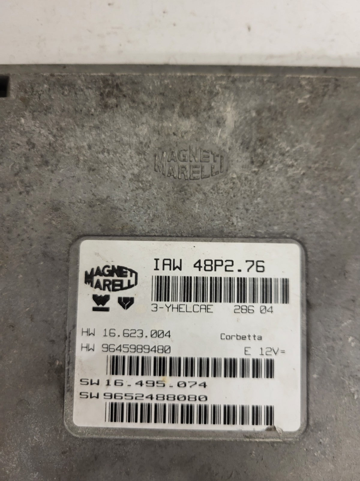 Peugeot Citroen ECU / IAW 48P2.76 / HW 9645989480 / SW 9652488080