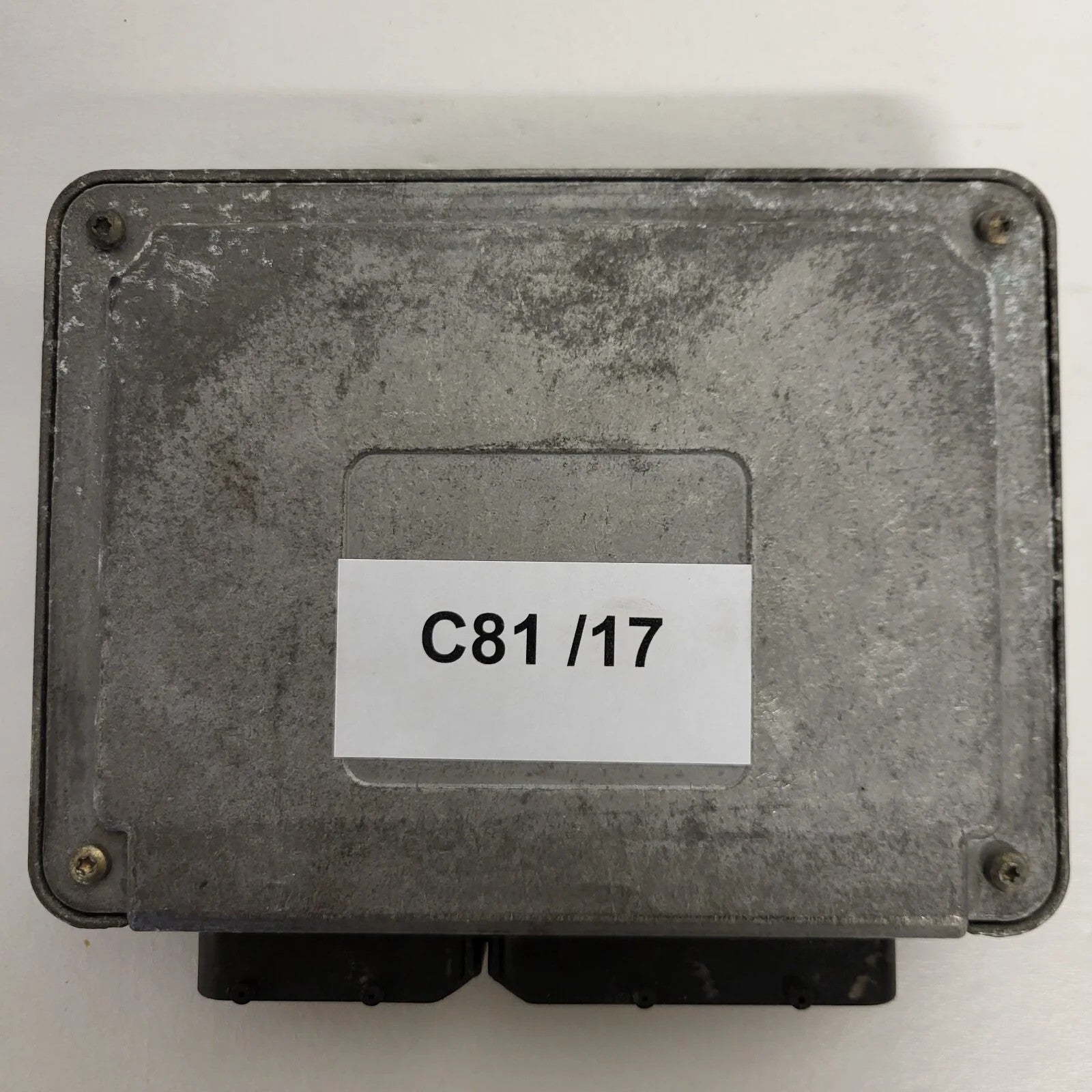 VW POLO ECU / 036906034DD / IAW 4MV.DD / 61600.663.02 / MAGNETI MARELLI