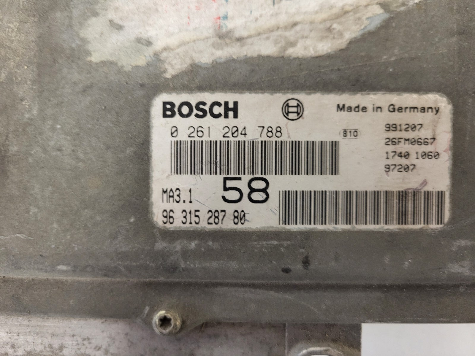 Peugeot Citroen ECU / 0261204788 / 9631528780 / BOSCH