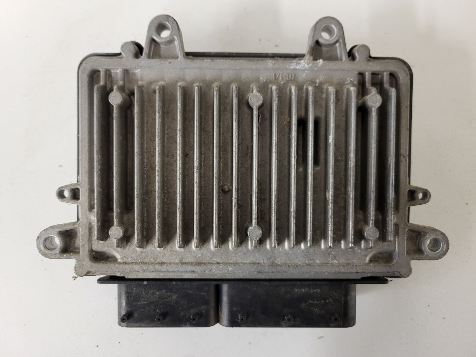 MERCEDES A W169 ECU / 0281014536 / A6401500134 / CRA.43 / OM640 / BOSCH