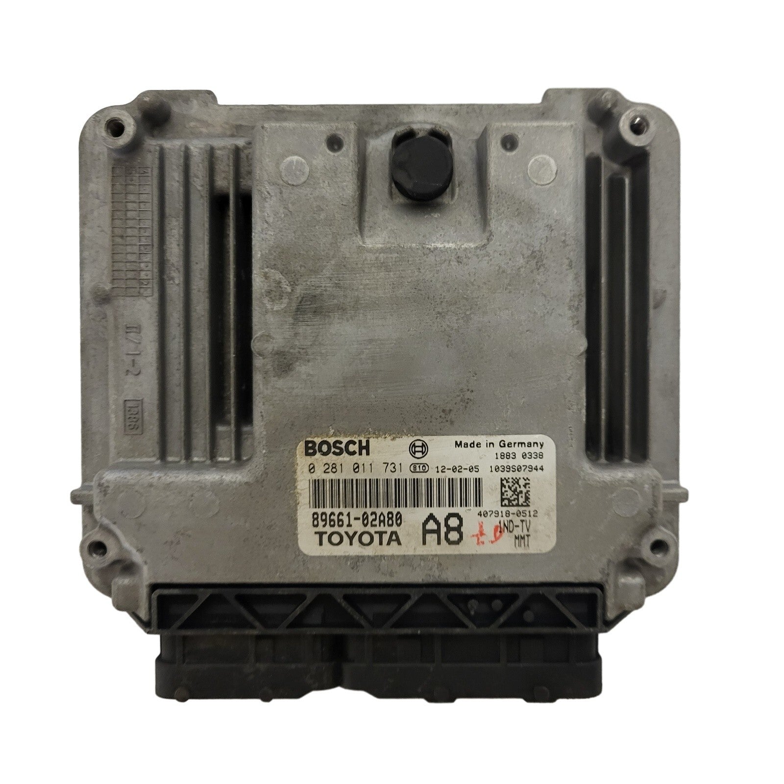 TOYOTA YARIS 1.4 ECU / 0281011731 / 89661-02A80 / A8 / 1ND-TV / BOSCH