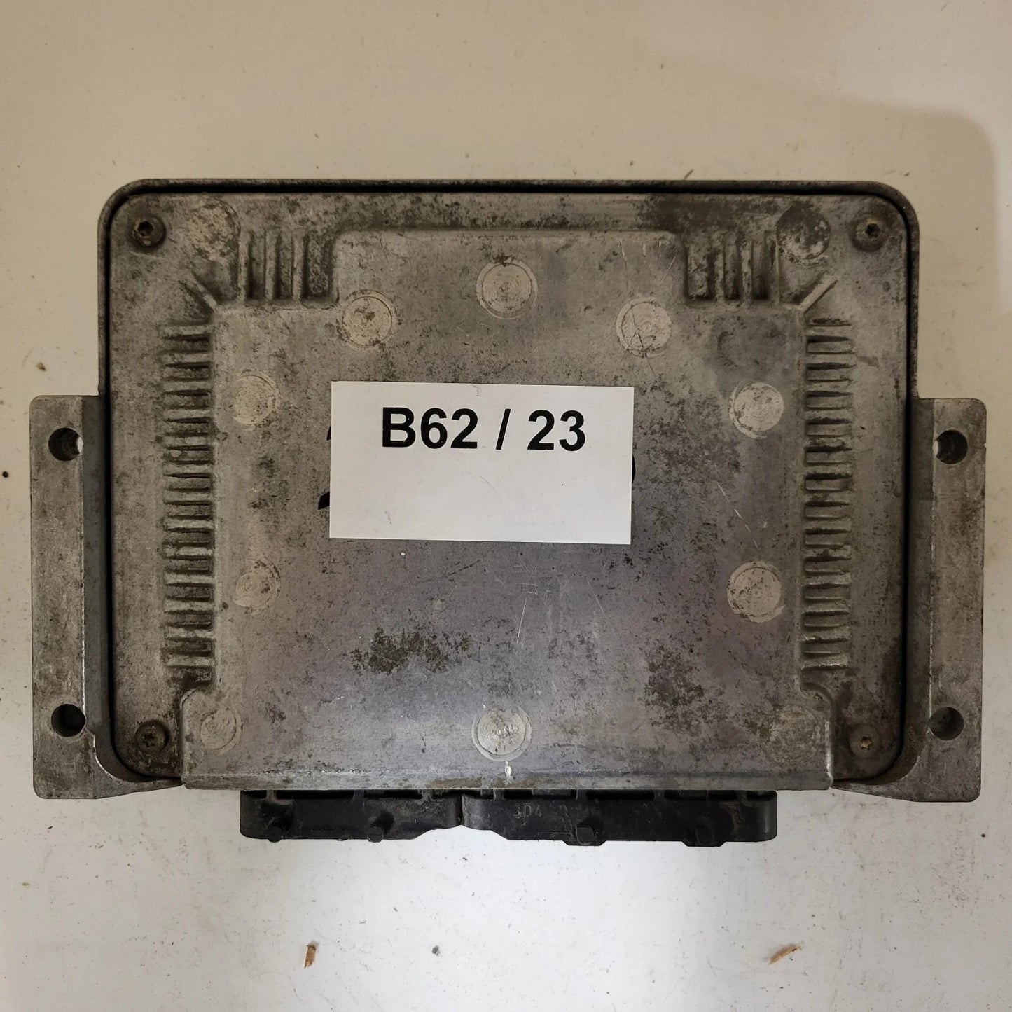 Fiat STILO ECU / 55181457 / 0281010337 / 19242YAA / BOSCH