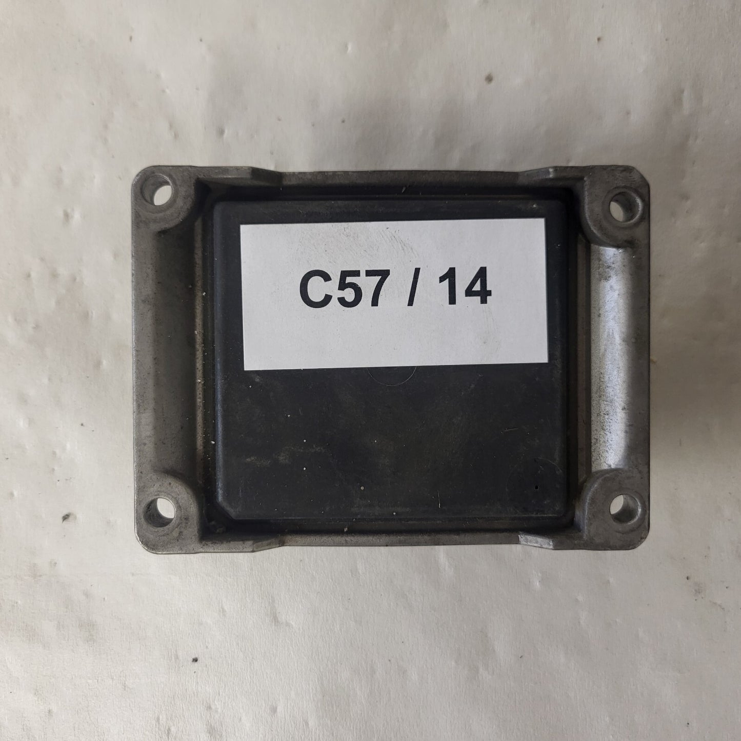 LANCIA YPSILON Y ECU / 0261206984 / 00468019630 / ME73H4L001 / BOSCH
