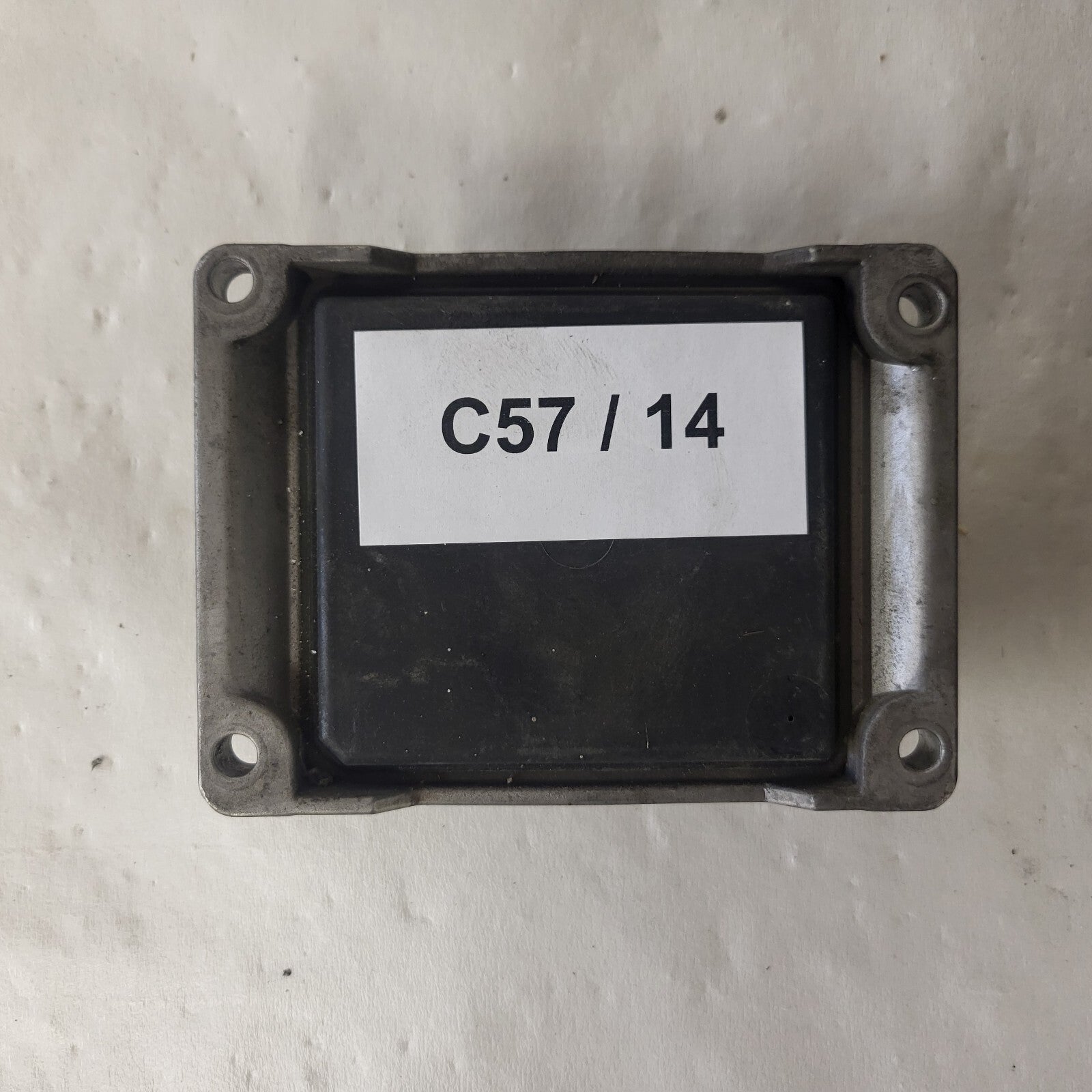 LANCIA YPSILON Y ECU / 0261206984 / 00468019630 / ME73H4L001 / BOSCH
