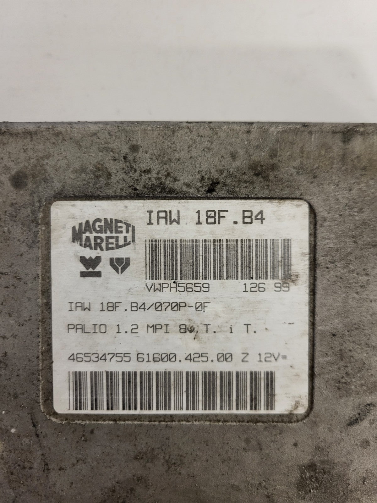 Fiat Palio 1.2 ECU / 46534755 / IAW 18F.B4 / 61600.425.00 / MAGNETI MARELLI
