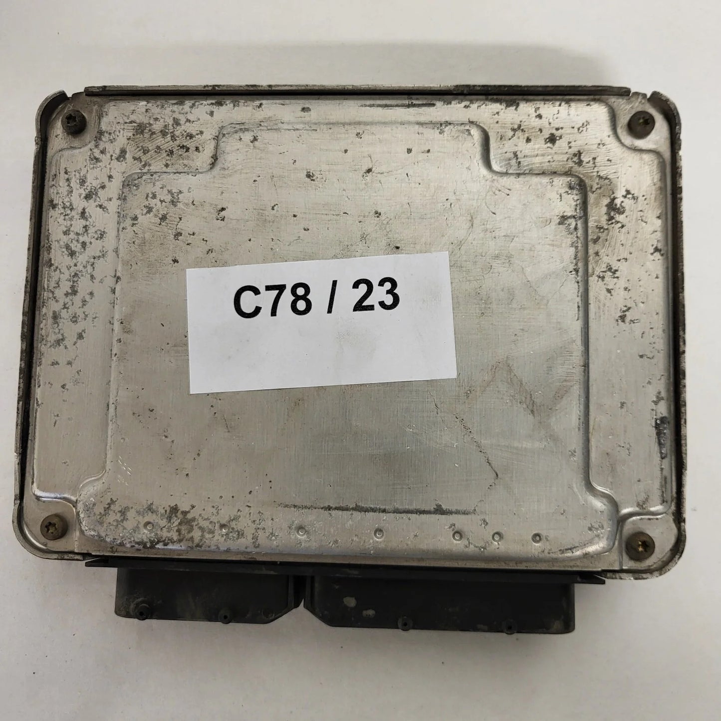 VW VAG POLO GOLF ECU / 045906019C / 0281010697 / EDC15P+ / BOSCH