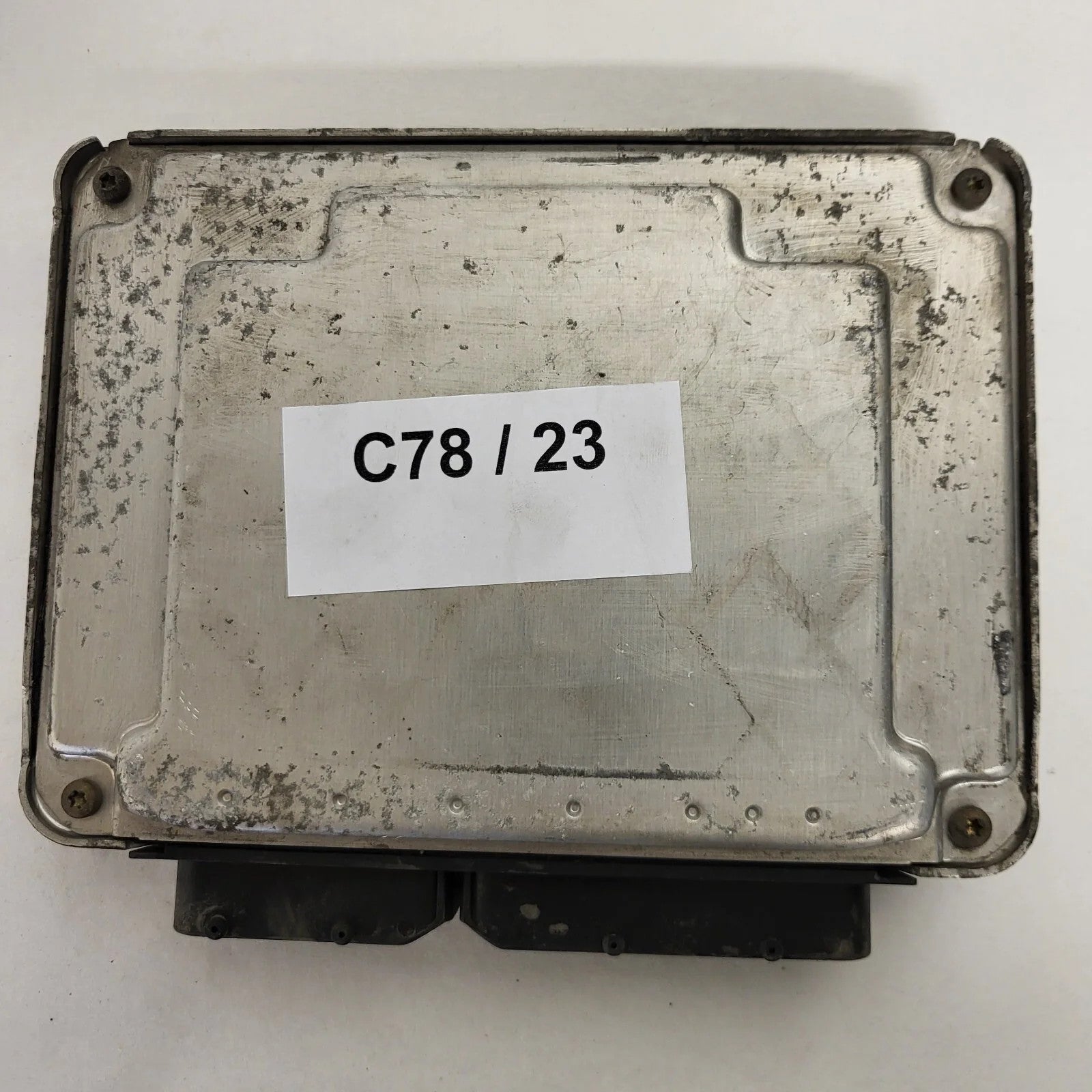 VW VAG POLO GOLF ECU / 045906019C / 0281010697 / EDC15P+ / BOSCH