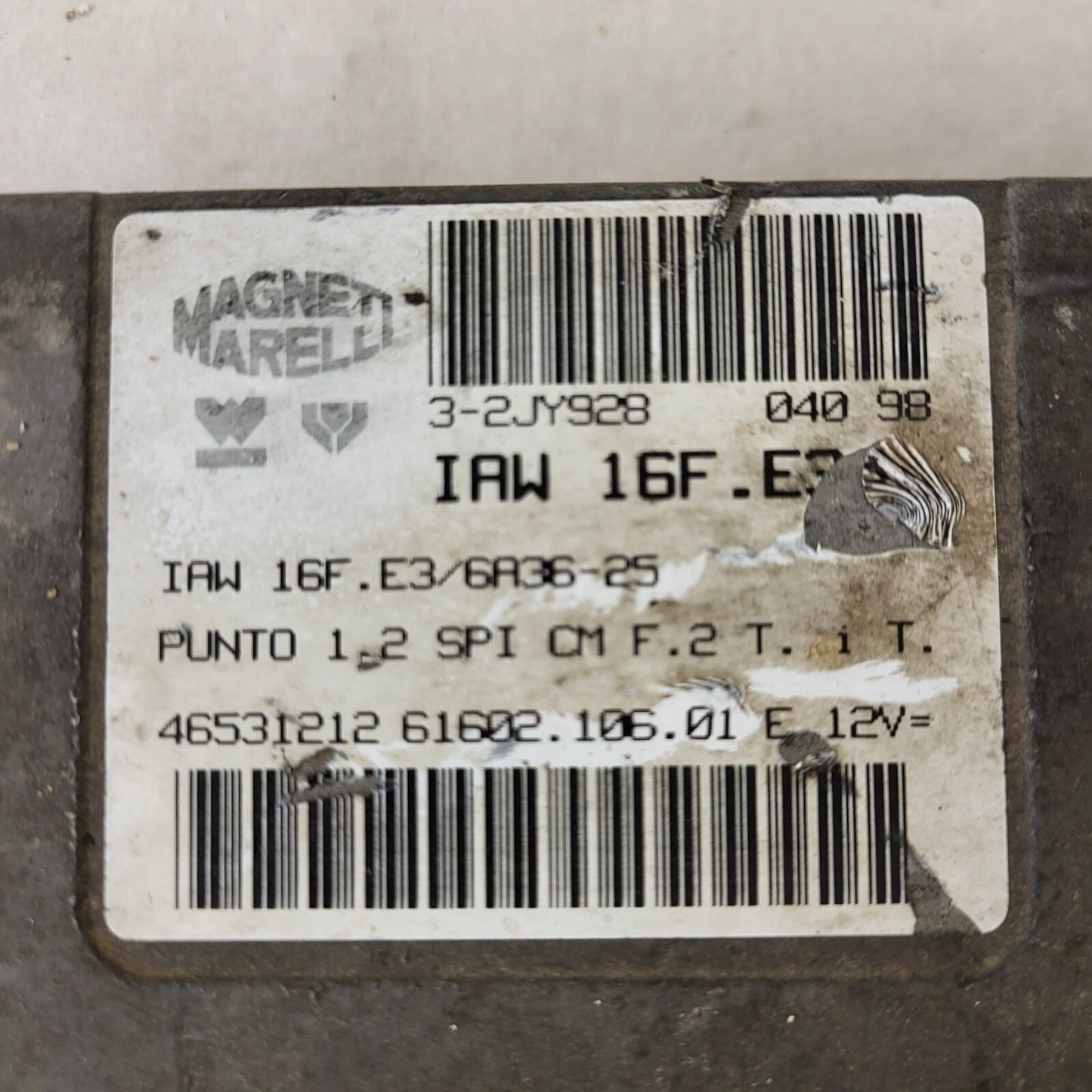 FIAT PUNTO 1.2 ECU / IAW 16F.E3 / 46531212 / 61602.106.01 / MAGNETI MARELLI