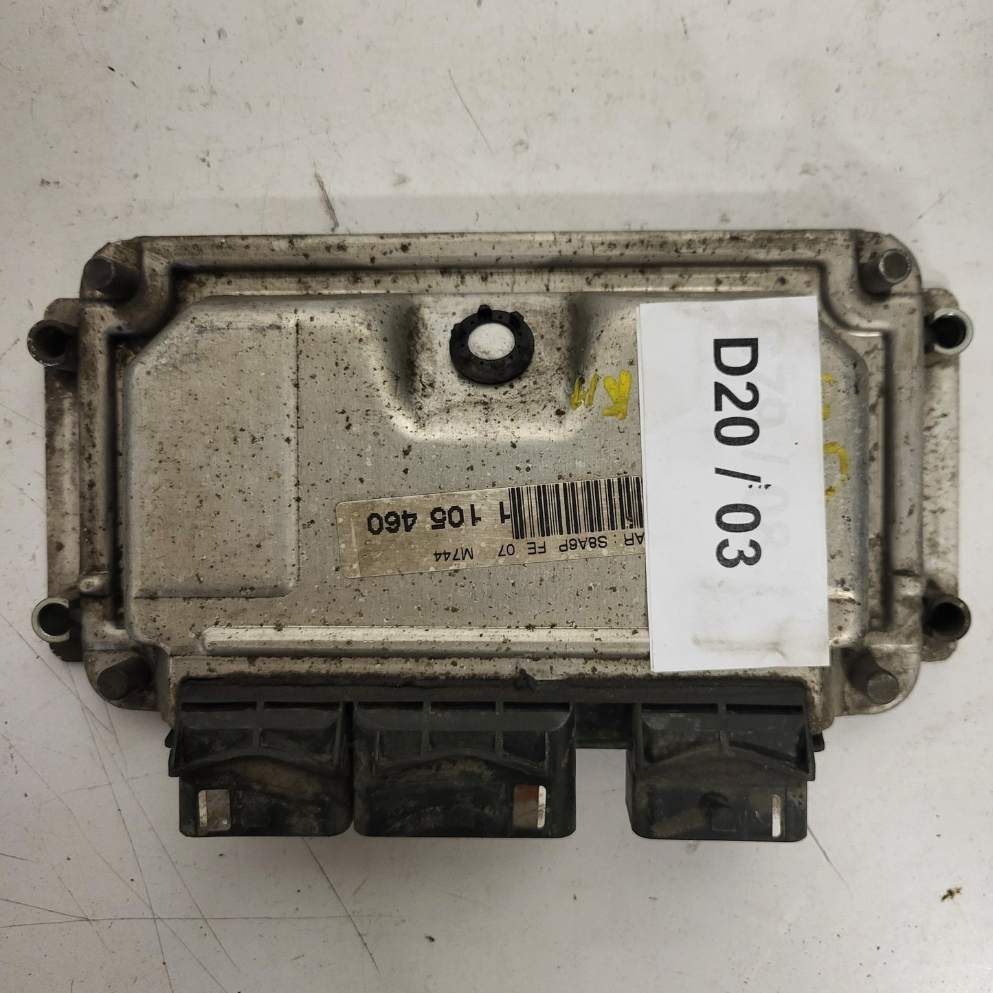 Peugeot Citroen ECU / 0261206246 / M7.4.4 / 9648484380 / BOSCH