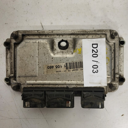 Peugeot Citroen ECU / 0261206246 / M7.4.4 / 9648484380 / BOSCH