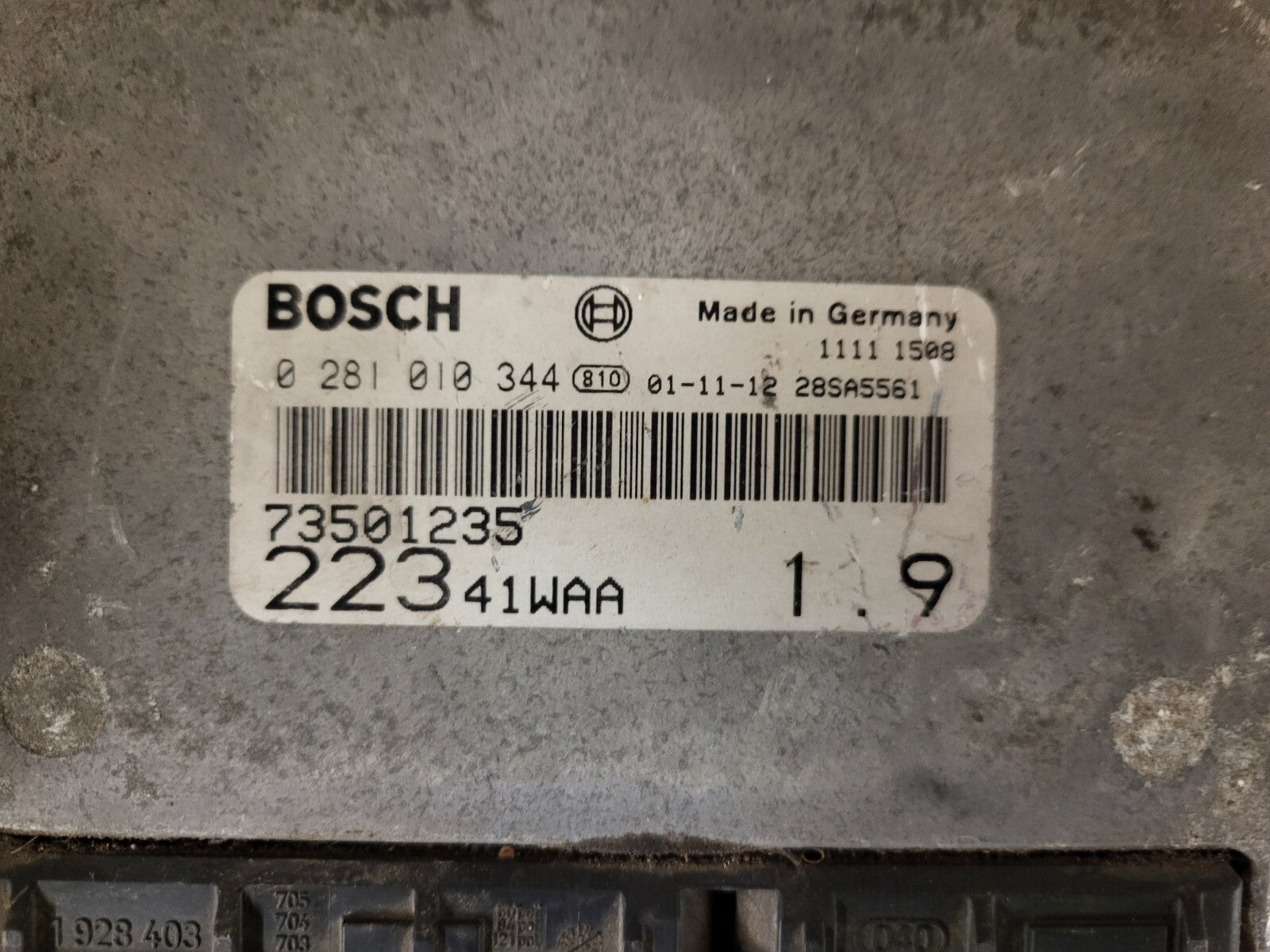 Fiat DOBLO 1.9 ECU / 0281010344 / 73501235 / BOSCH