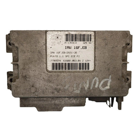 Fiat Punto 1.1 ECU / IAW 16F.EB / 7795574 / 61602.063.01 / MAGNETI MARELLI