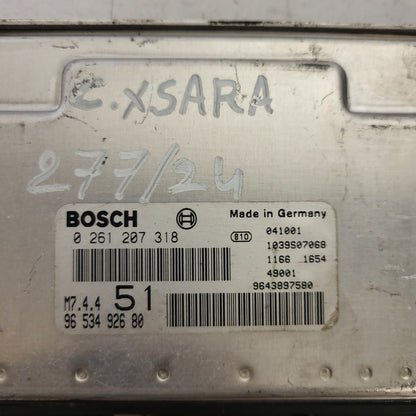 Citroex XSARA ECU / 0261207318 / 9653492680 / M7.4.4 / BOSCH