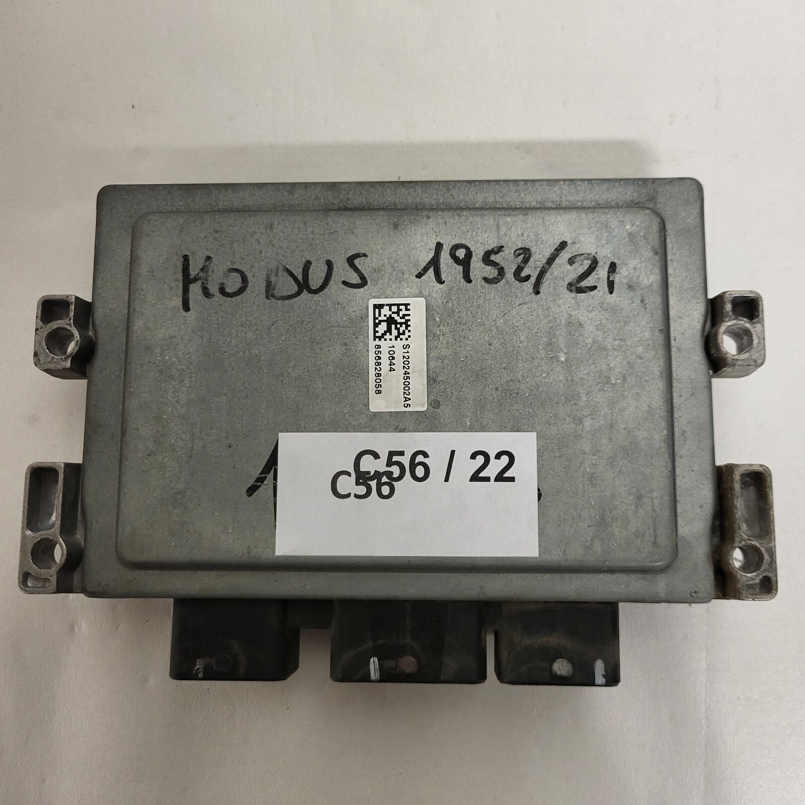 RENAULT MODUS ECU / S120200102 / S120200102B / SIM 32 / 8200414422 / 8200401568 