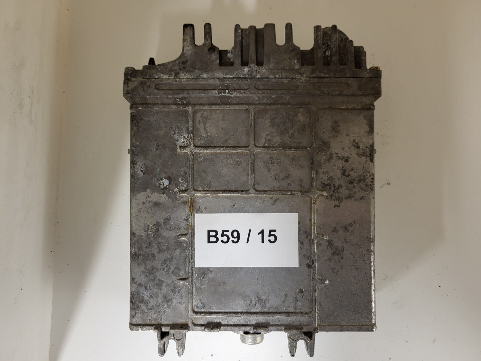 Audi A4 ECU / 0281001660 / 028906021GN / BOSCH