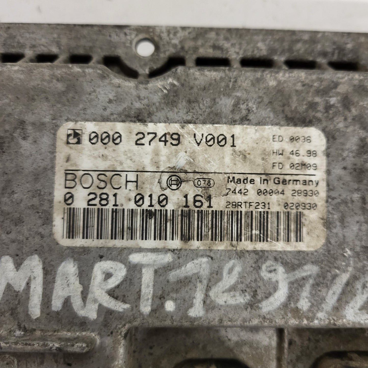 SMART FORTWO ECU / 0281010161 / 0002749V001 / BOSCH