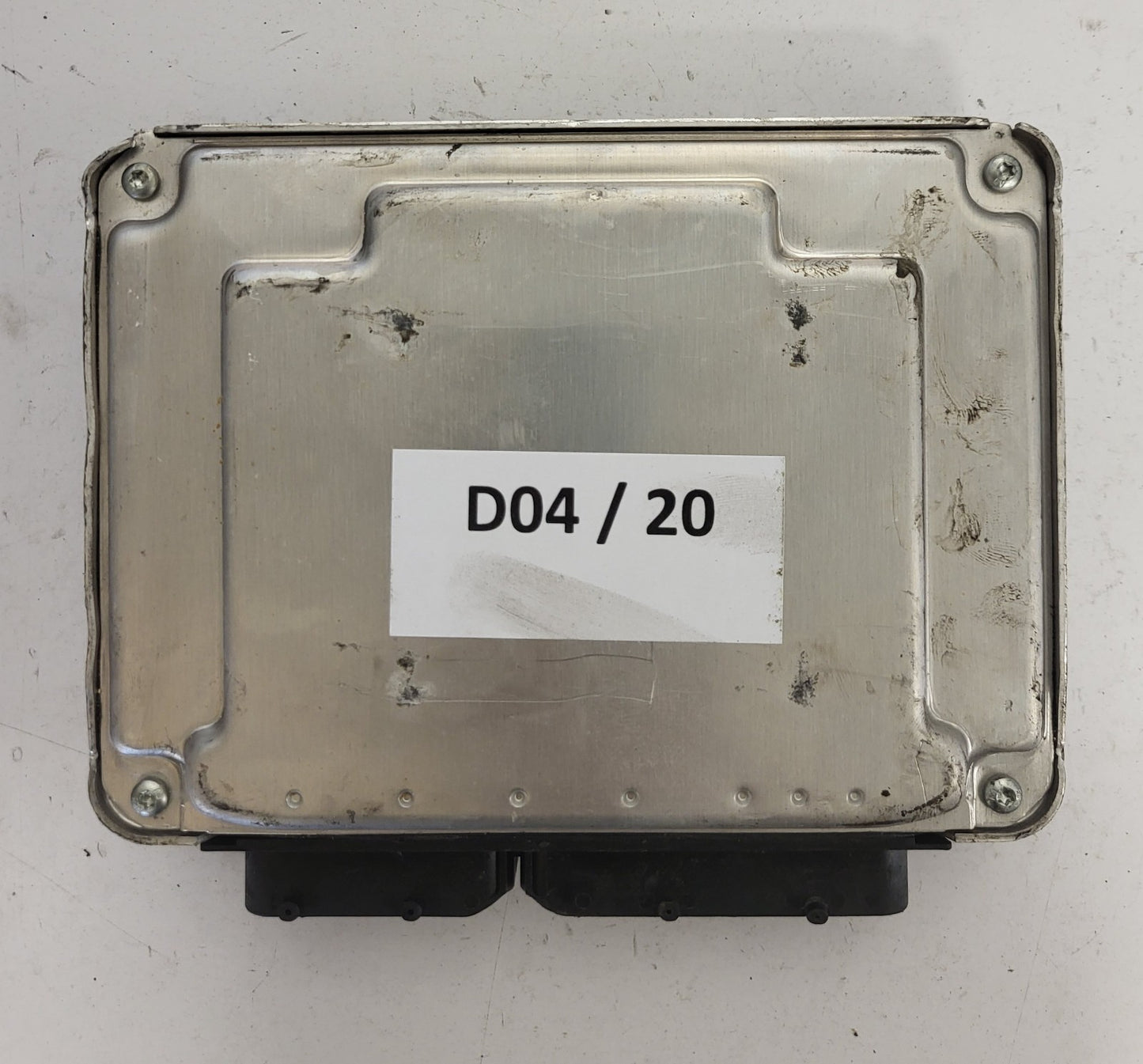 AUDI A4 ECU / 038906019LJ / 0281011222 / EDC15P+ / BOSCH