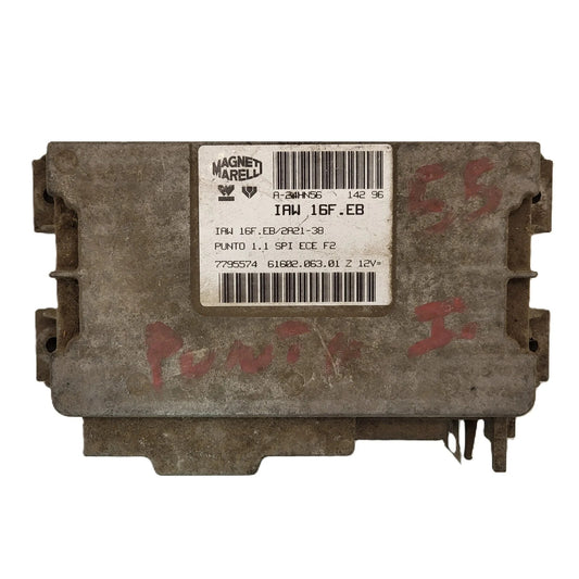 Fiat Punto 1.1 ECU / IAW 16F.EB / 7795574 / 61602.063.01 / MAGNETI MARELLI