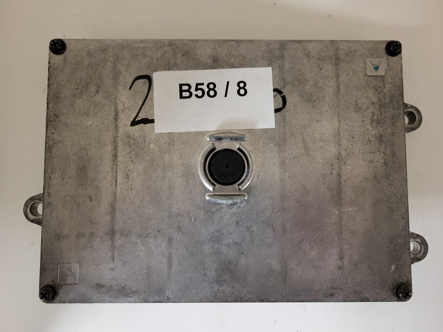 Honda Civic ECU / 37820-RSH-G12 / 8206-572 / KEIHIN