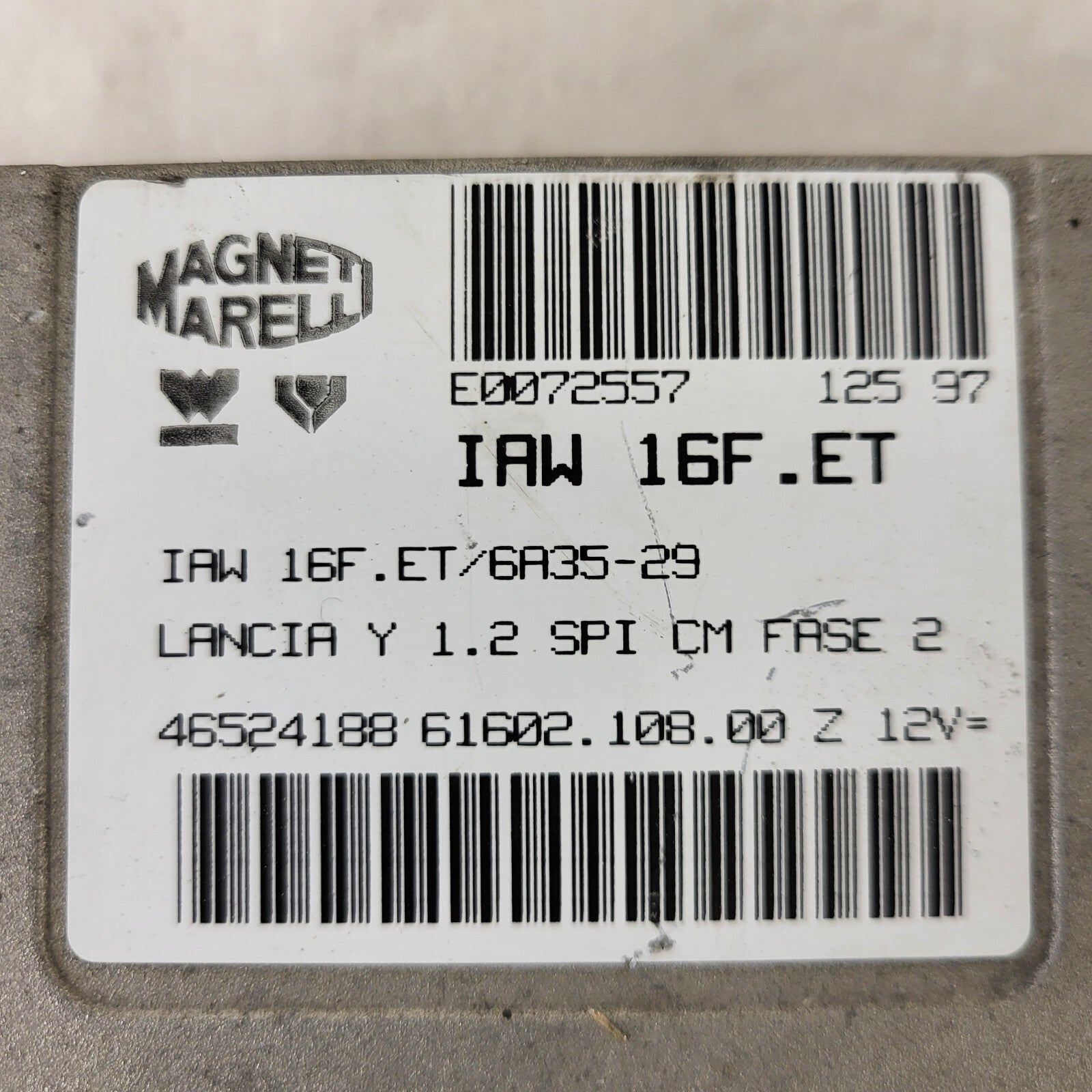 LANCIA Y 1.2 ECU / IAW 16F.ET / 46524188 / 61602.108.00 / MAGNETI MARELLI 