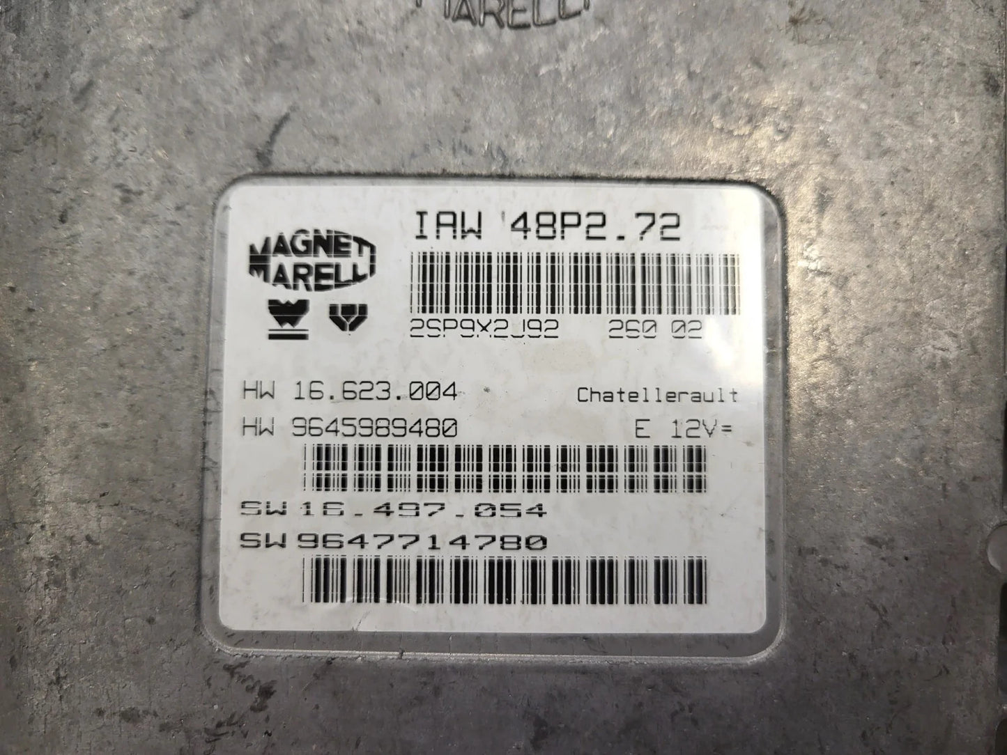 PEUGEOT CITROEN ECU / IAW 48P2.72 / SW 9647714780 / HW 9645989480 / MAGNETI MARE