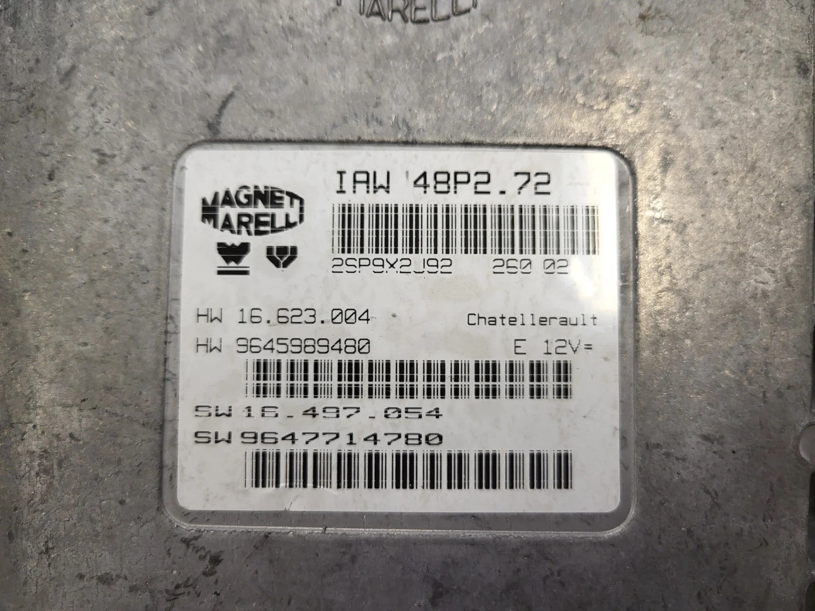 PEUGEOT CITROEN ECU / IAW 48P2.72 / SW 9647714780 / HW 9645989480 / MAGNETI MARE