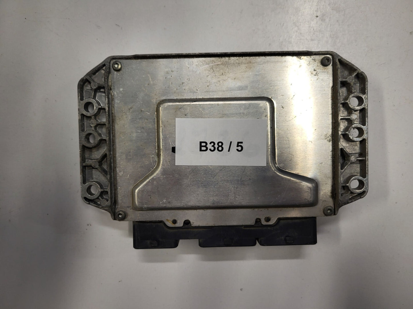 Renault ECU / 21584288-2B / 8200321263 / 8200387138 / SAGEM