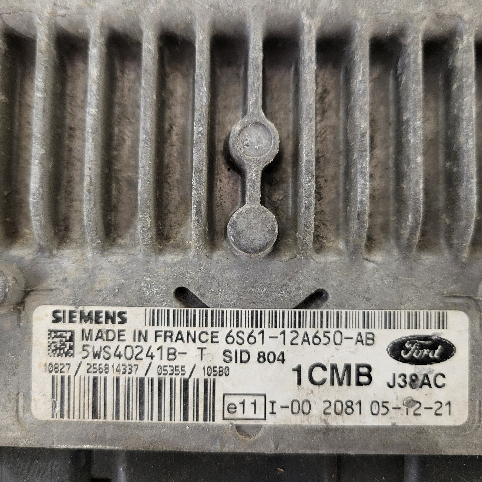 FORD FIESTA ECU / 6S61-12A650-AB / 1CMB / 5WS40241B-T / J38AC / SID804