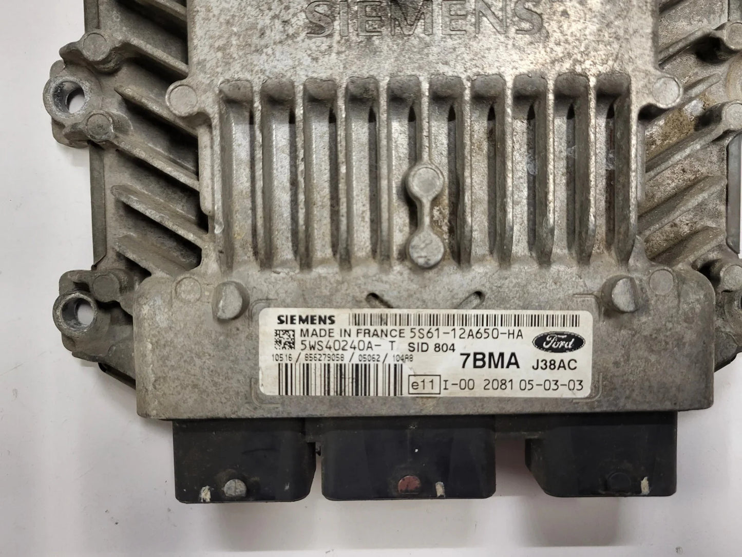 Ford ECU / 5S61-12A650-HA / 5WS40240A-T / 7BMA / SID804 / J38AC / SIEMENS