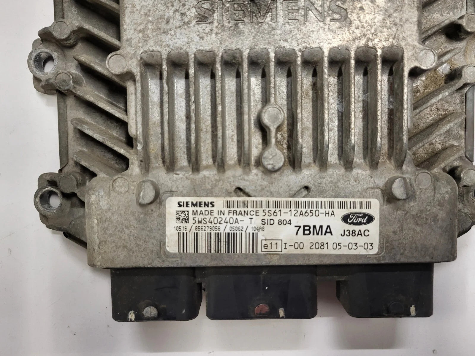 Ford ECU / 5S61-12A650-HA / 5WS40240A-T / 7BMA / SID804 / J38AC / SIEMENS