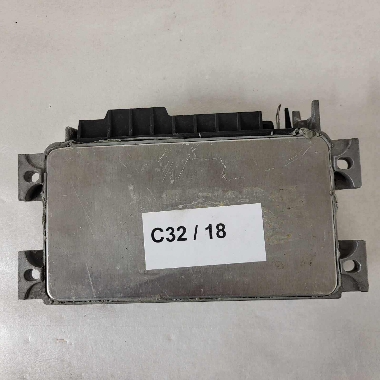 Fiat Punto 1.2 ECU / 46545152 / IAW 16F.E3 / 61602.106.02 / MARELLI
