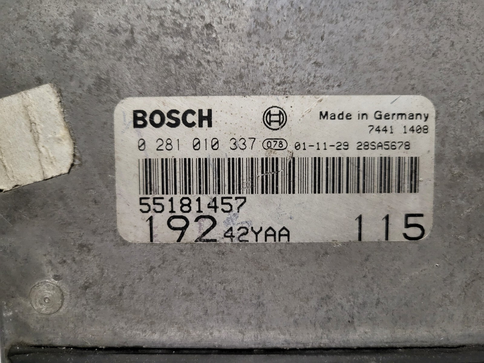 Fiat STILO ECU / 55181457 / 0281010337 / 19242YAA / BOSCH