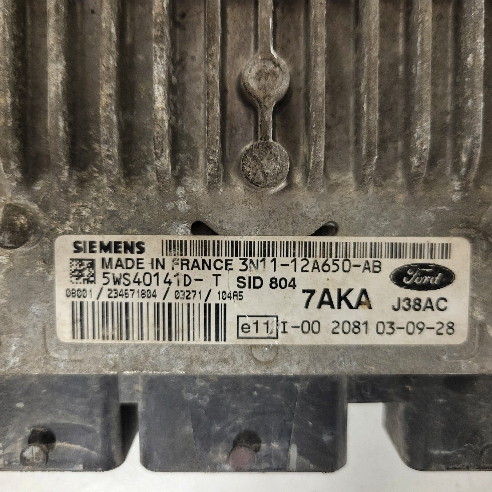 ECU / 3N11-12A650-AB / 5WS40141D-T / SID804 / J38AC /7AKA / SIEMENS