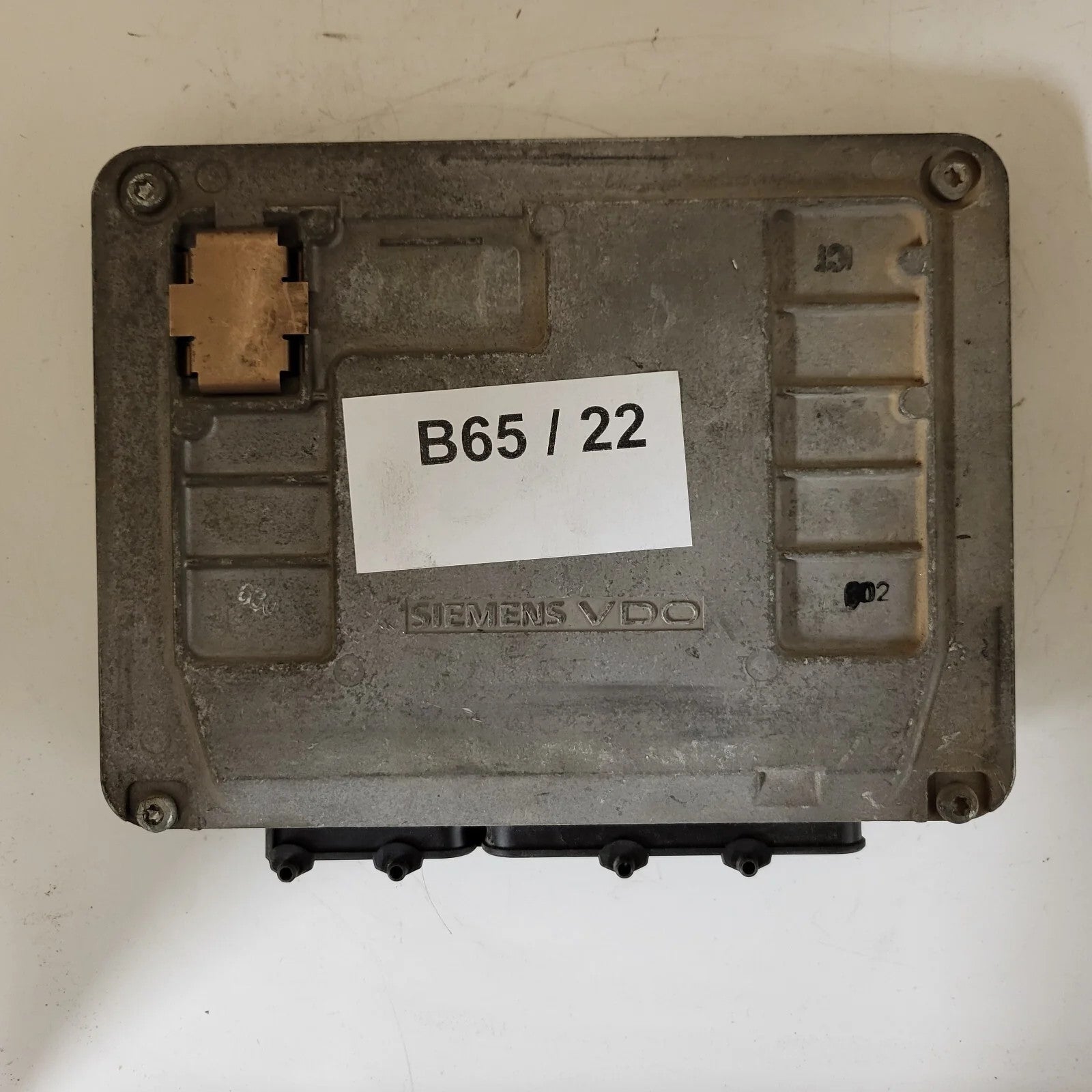 ŠKODA FABIA ECU / 03E906023B / 5WP40808 04 / SIMOS 9.1 / SIEMENS