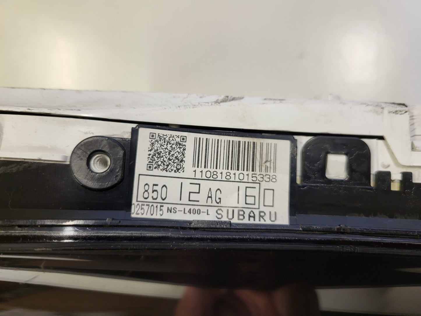 SUBARU LEGACY OUTBACK QUADRO STRUMENTI CONTACHILOMETRI NS-L400-L 85012AG16