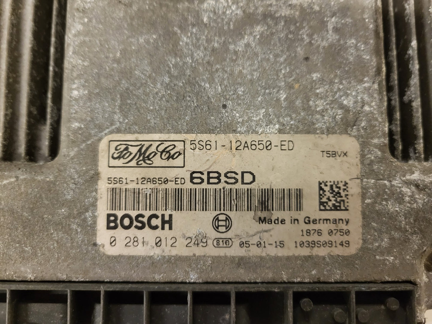 FORD FIESTA FUSION ECU / 5S61-12A650-ED / 6BSD / 0281012249 / BOSCH