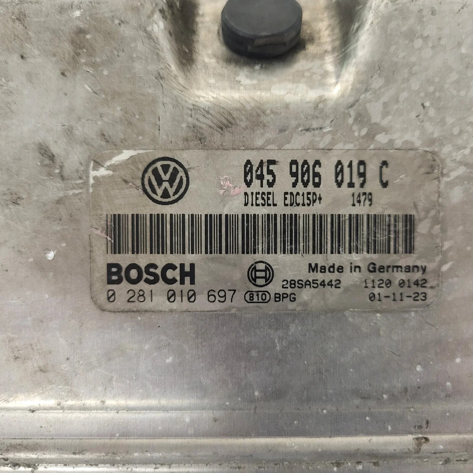 VW VAG POLO GOLF ECU / 045906019C / 0281010697 / EDC15P+ / BOSCH