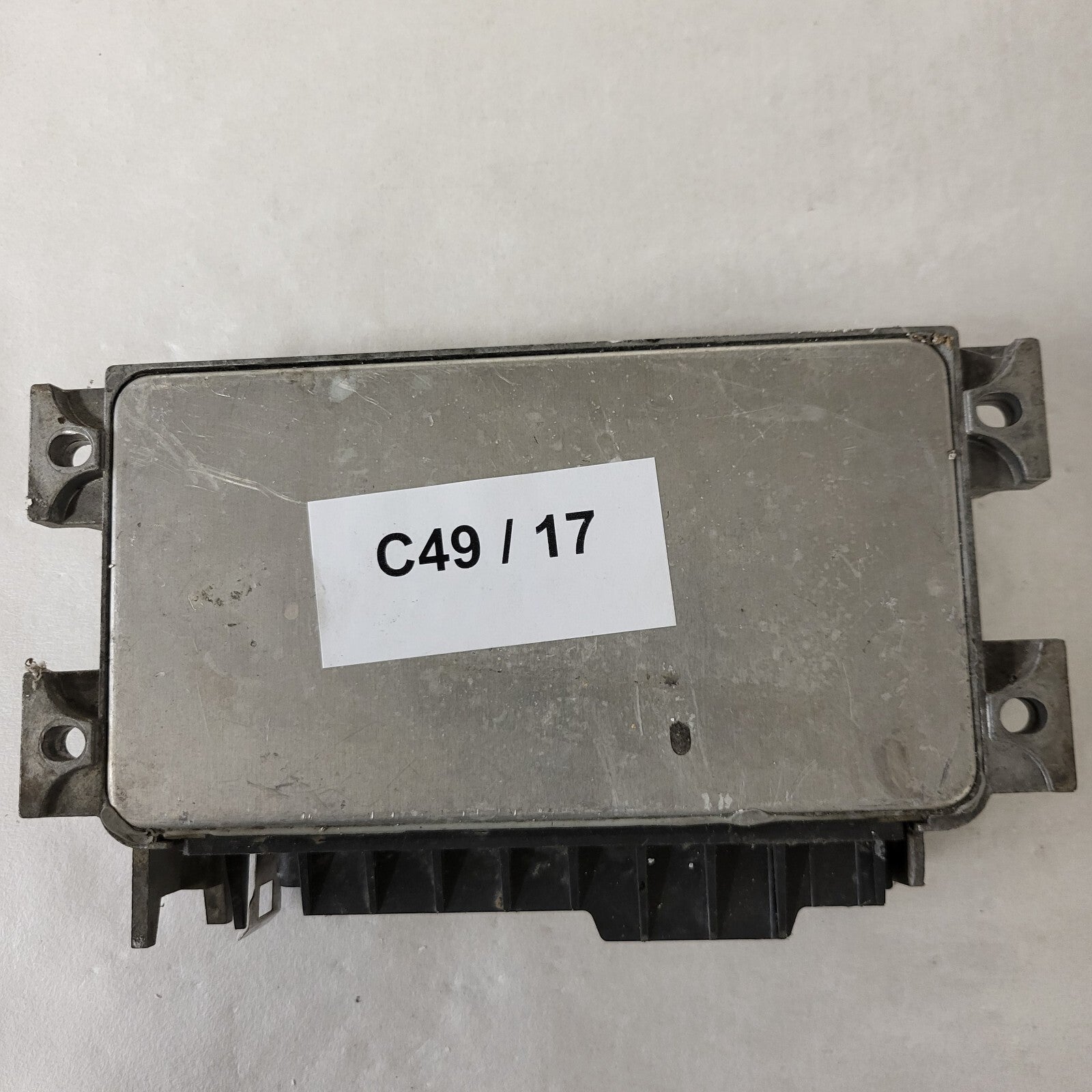 Fiat Punto 1.1 ECU / 46467018 / IAW 16F.EB / 61602.063.02 / MAGNETI MARELLI
