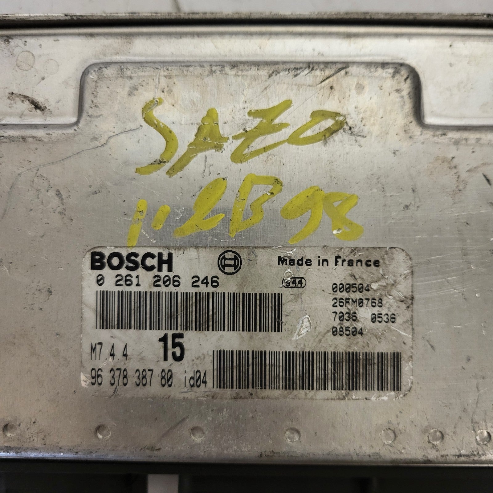 Peugeot Citroen ECU / 0261206246 / M7.4.4 / 9637838780 / BOSCH