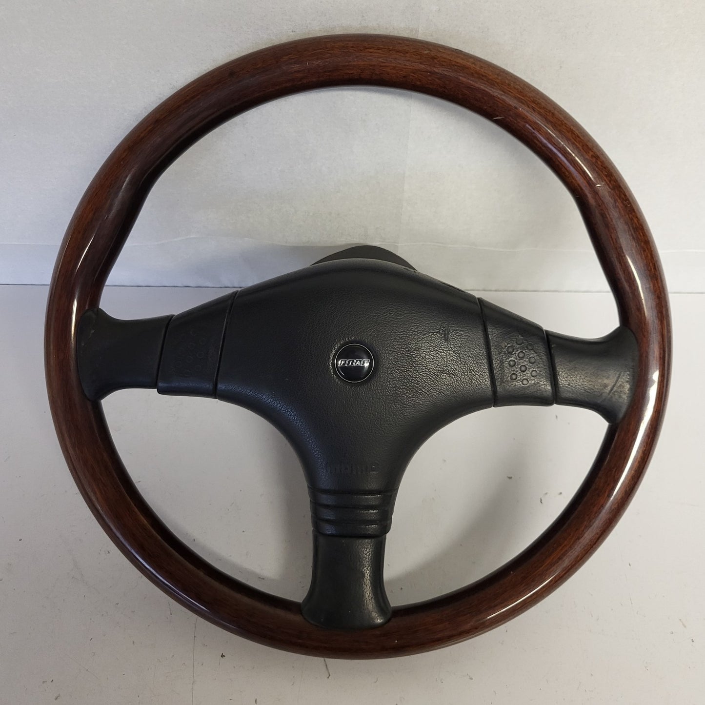 MOMO CLASSIC WOODEN STEERING WHEEL FOR OLD FIATS / PUNTO UNO BARCHETTA ETC EPOCA