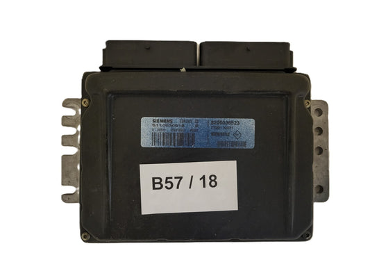 Renault ECU / S110030018E / 8200036523 / 7700110471 / SIRIUS 32 / SIEMENS
