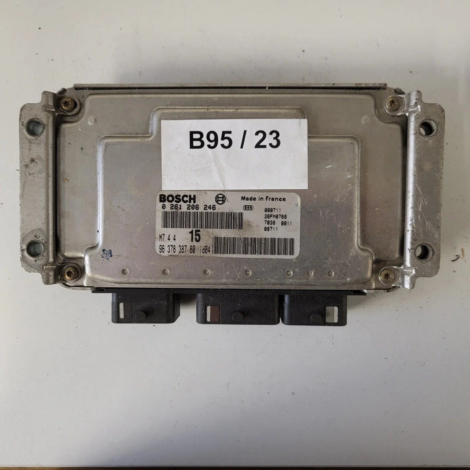 Peugeot Citroen ECU / 0261206246 / M7.4.4 / 9637838780 / BOSCH